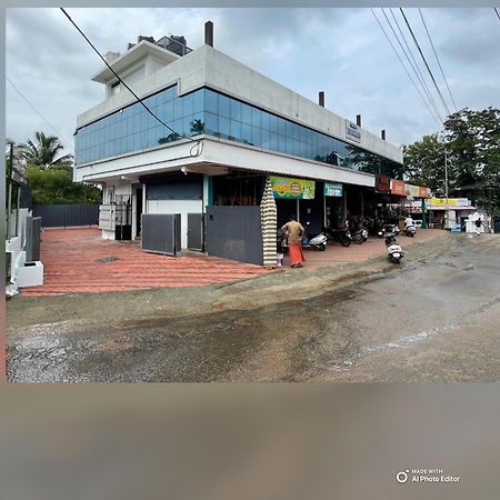 New Star Homes Kotamangalam Bagian luar foto