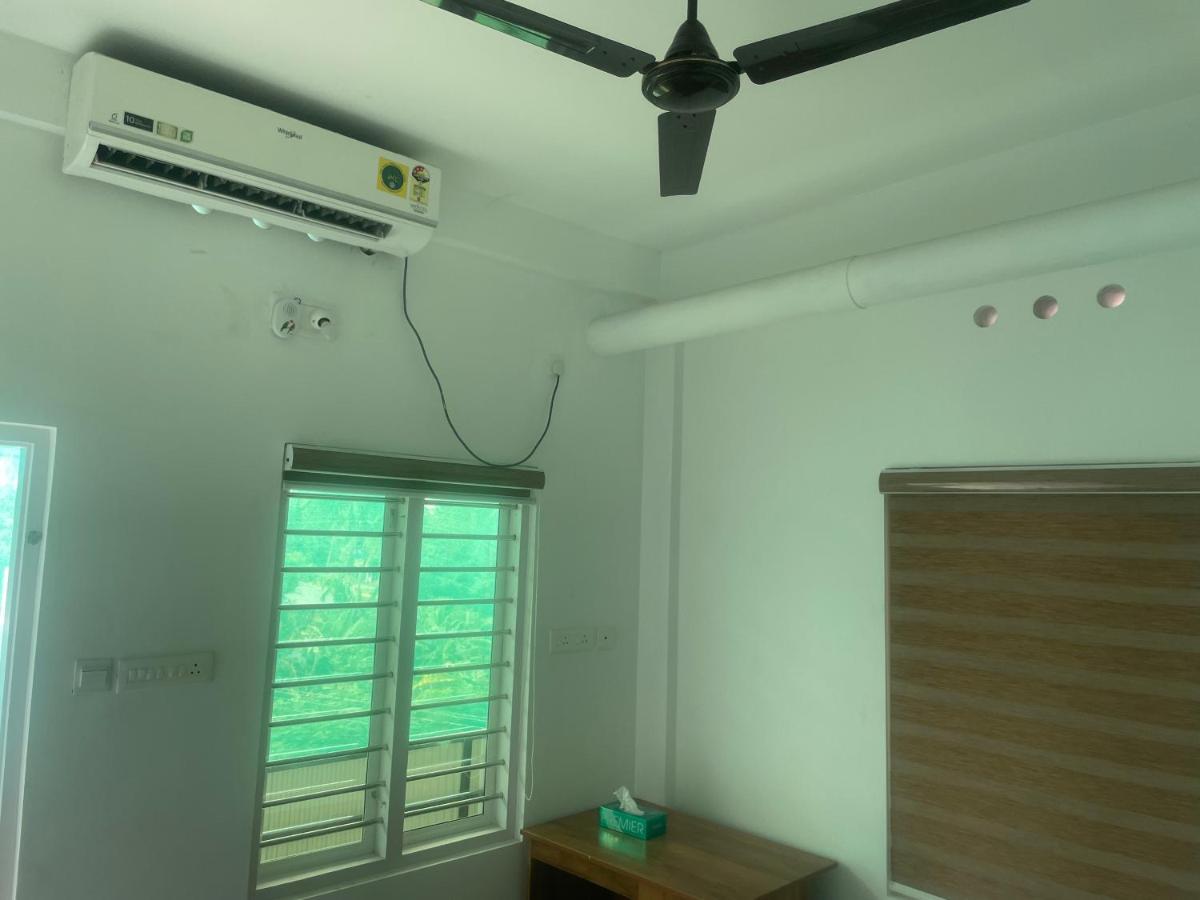 New Star Homes Kotamangalam Bagian luar foto
